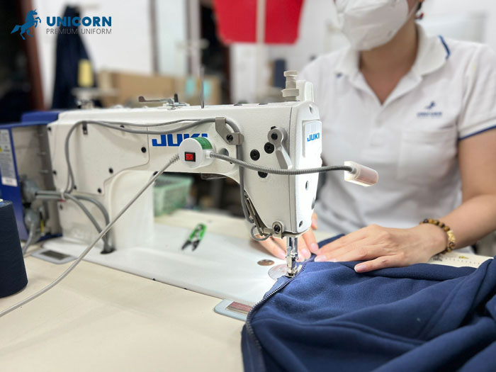 Quy trình kiểm tra chất lượng đường chỉ may tại Xưởng may áo đồng phục Unicorn